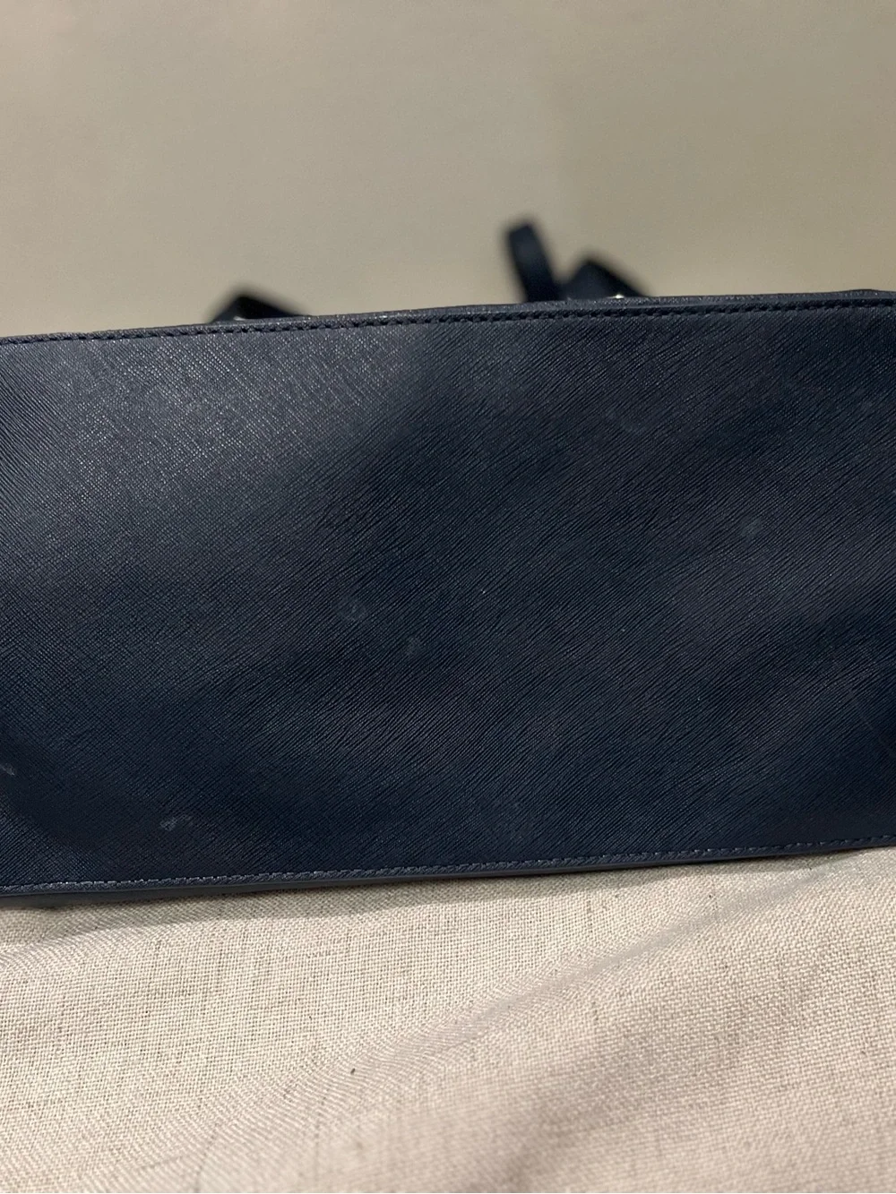 Michael Kors Navy Leather Tote‎ with Gold Grommet Accents Beachy Captain